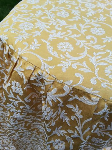 Table Skirt