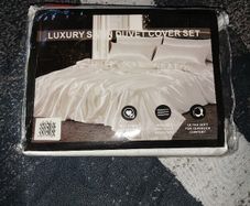 Brand New luxury satin duvet cover set king size
