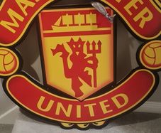 Man United crest