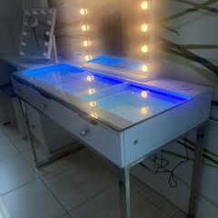 Vanity Unit and Mirror NEW IN BOX