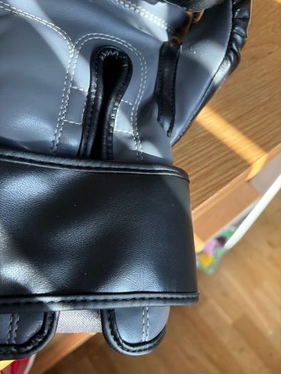 Martial Gloves 10oz