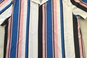 Men's ASOS Short Sleeved shirt. Size Medium