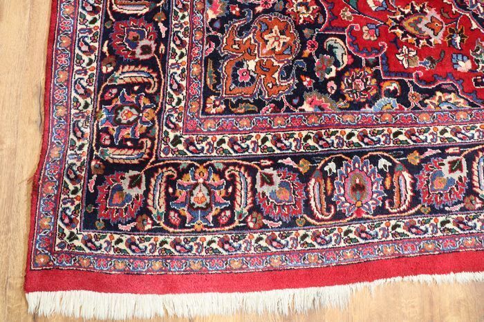 P.ersian Mashad Rug 'Signed' 345x248cm (MESH)