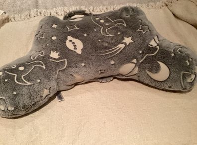 Reading pillow