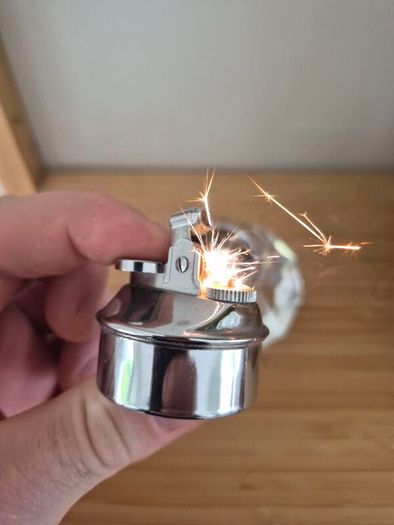 Glass Table Desk Lighter