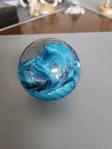 Crystal ball crested wave