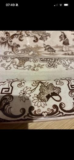 Antique platter plate