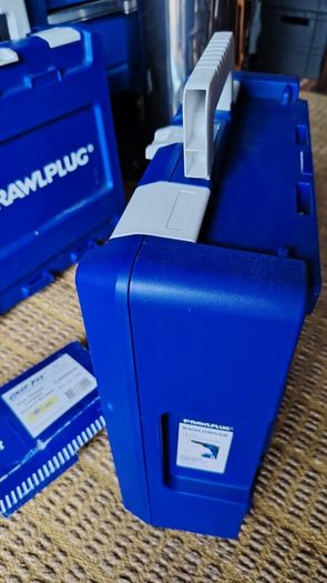 Rawlplug 18v Cordless Auto feed  screw gun. Plasterboard 2x batteries