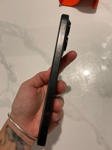 Iphone 15 Pro-256GB - Black