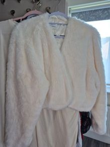 Fur jacket wedding. Suit 16-20.