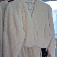 Fur jacket wedding. Suit 16-20.