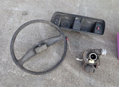 VW T25 instrument cluster, steering wheel and turbo