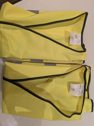 Hi-Vis Vests (Sizes M & L)