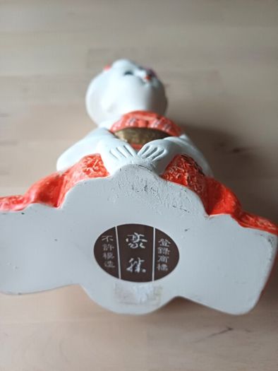 Japanese Ceramic Porcelain Geisha Doll in Traditional Kimono Ornament