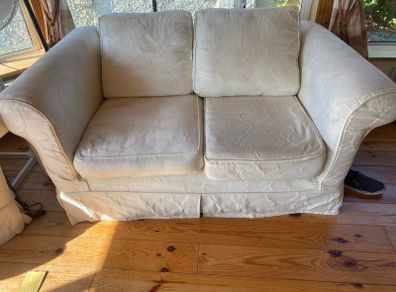White 3 Piece Sofa Suite: 2 Seater + 2 c Armchairs