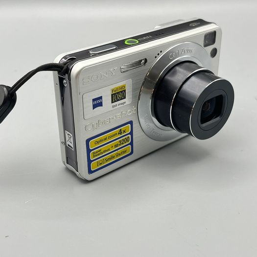 Sony DSC-W120 7.2MP Digital Camera Silver + Battery + SD