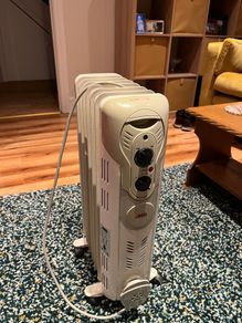 Electric oil filled radiator