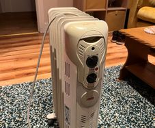 Electric oil filled radiator