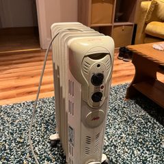 Electric oil filled radiator