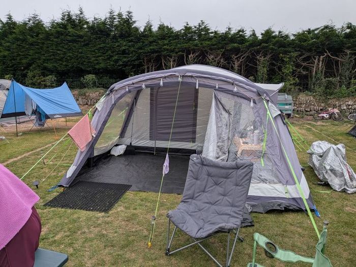 Kampa Croyde 6 Air Pro complete set up