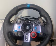 Logitech Steering Wheel + Pedals