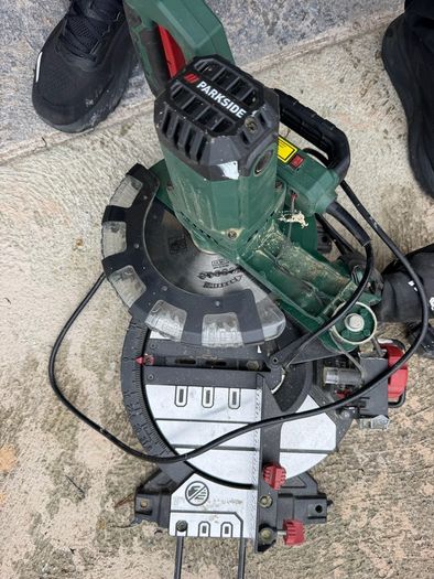 Mitre Saw damaged but working