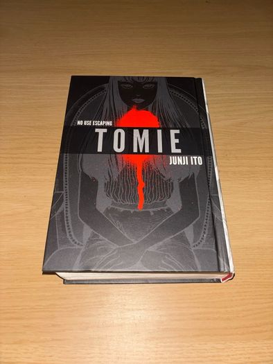 Graphic Novel Collection - Batman - Junji Ito - Marvel - Watchmen - Hellboy