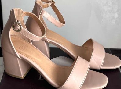 F&F Nude Block Heel Sandals Size 6 EU39 Wedding / Occasion Heels