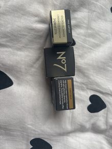 No 7 gilded glimmer cream eye shadow - forest gold