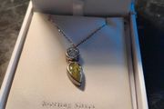 ladies silver chain and pendant