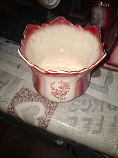 1950s Ceramic Flowerpot featuring a Scalloped Dark Red Gradient Rim and a Delicate Pink Floral Decal