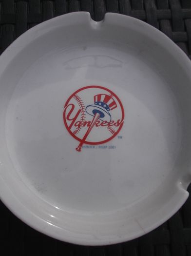 Vintage Yankees Ashtray