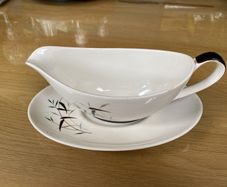 Royal Doulton Bamboo gravy/sauce boat with saucer