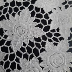 New paper lace doilies