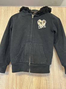 Girls hoodie size 6-7