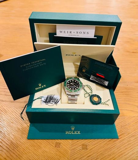 Rolex submariner Starbucks