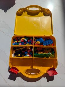 Lego carry case with lego