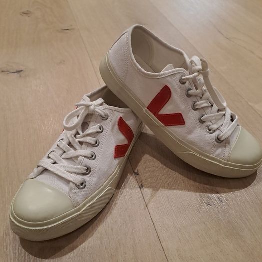 Veja wata trainers