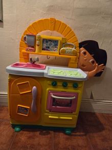 Vintage Dora The Explorer Talking Kitchen Playset - Tested