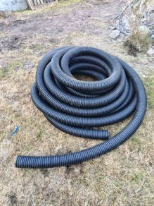 Land drainage pipe