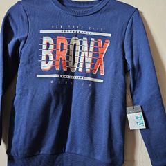 Boys Jumper BNWT