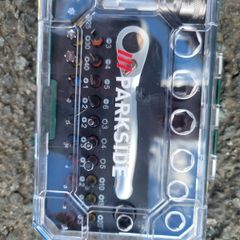 Socket set
