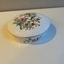 Aynsley oval Pembroke trinket box Image 4