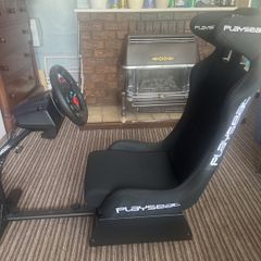 Playseat Racing Simulator and Logitech G29 and Shifter  PS5 PS4 PC