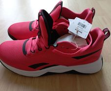 Sports Shoes