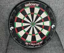 Unicorn Striker Bristle Dartboard  Good Condition