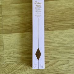 Charlotte Tilbury Pillow Talk Light Beauty Wand NEW IN BOX