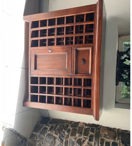 wine table