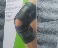 knee brace only used once