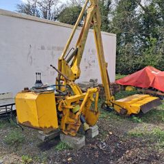 McConnell hedge cutter